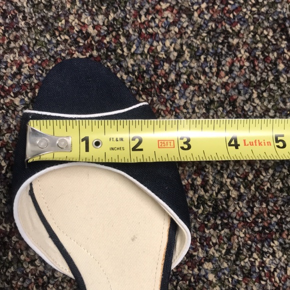 Lands End Brand New Navy flats Size 7.5 Cute - Picture 9 of 10